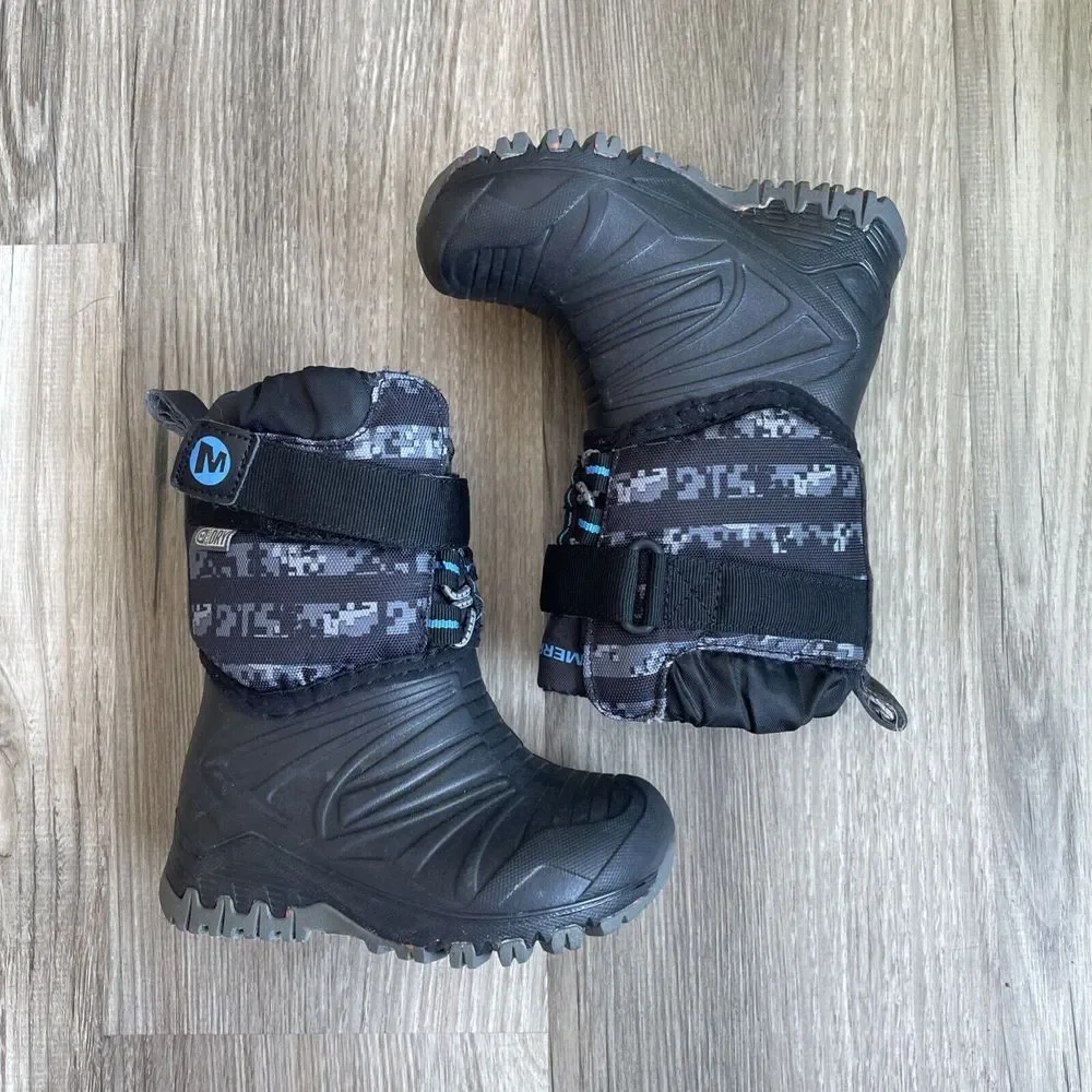 Merrell Kids Black & Gray Digital Camo Snow Boots